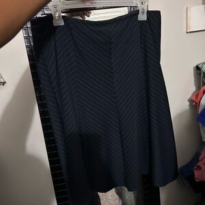 Liz Claiborne Navy Chevron A-Line Skirt
